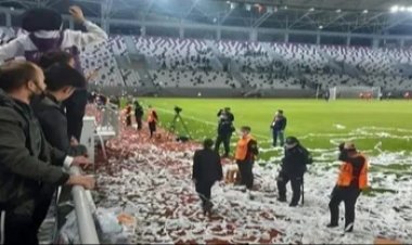 Ordu'da Sahaya ayet yazılı Kağıtlar Atan 4 Taraftara Gözaltı