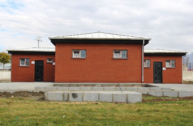 BÜYÜKŞEHİR BELEDİYESİ PARKLARA YENİ SOSYAL DONATI ALANLARI KURDU