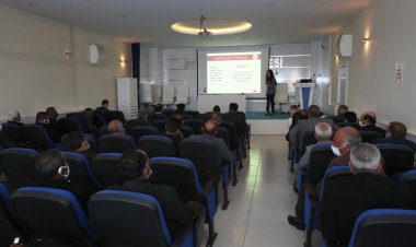 İPEKYOLU’NDA "KADINA YÖNELİK ŞİDDET VE ERKEN YAŞTA EVLİLİKLE MÜCADELE" SEMİNERİ DÜZENLENDİ