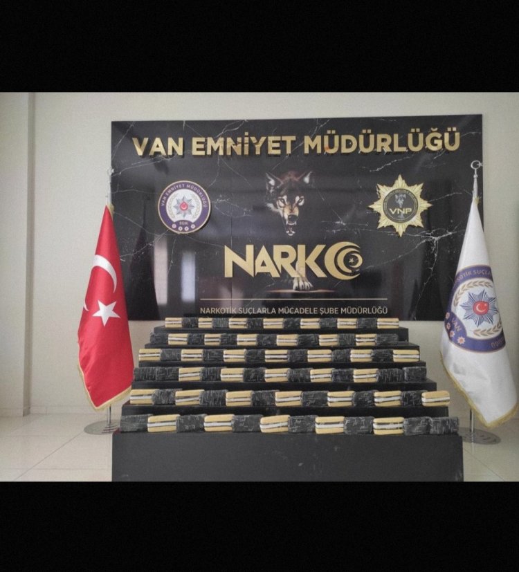Van’da Emniyet Müdürlüğü Haberine Göre 1 ayda 1 tondan Fazla Uyuşturucu Ele Geçirildi