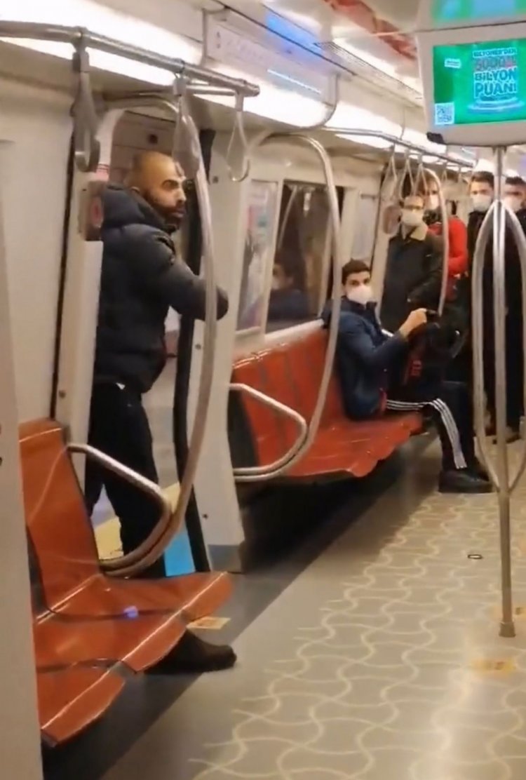 Metroda Kadınlara Bıçaklı Saldırıyı Yapan Şahıs Tutuklandı