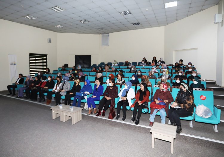BÜYÜKŞEHİR BELEDİYESİ KADINA YÖNELİK ŞİDDETLE MÜCADELE SEMİNERİ DÜZENLEDİ