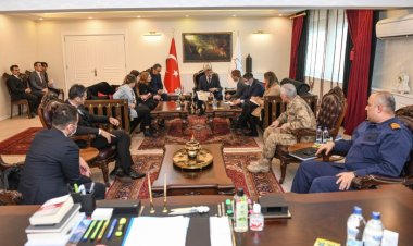 İngiltere Uluslararası Operasyonlar Başkanı Nickholas Fowler  Van’a Geldi!