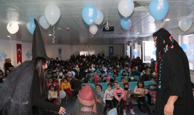 TUŞBA'DAN ÖĞRENCİLERE ‘SÖMESTIR’ ŞENLİĞİ SÜRPRİZLERİ!