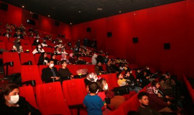 TUŞBA BELEDİYESİ SÖMESTR DA ÖĞRENCİLERE YÖNELİK ETKİNLİĞE SİNEMA İLE DEVAM ETTİ!