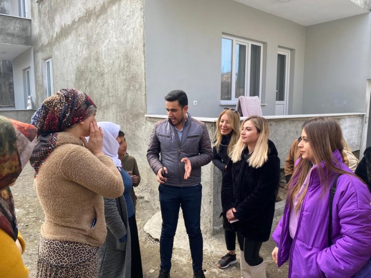 CHP’Lİ KADINLAR,KADINLAR GÜNÜNDE SAHADAYDI!