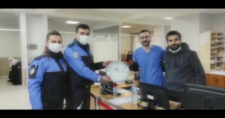 EMNİYET GÜÇLERİ BU DEFA SAĞLIK ÇALIŞANLARI İÇİN SAHADAYDI!