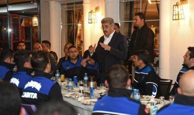 VALİ BİLMEZ, ZABITA İLE İFTAR YEMEĞİNDE BİR ARAYA GELDİ!