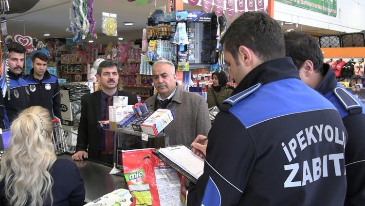 VAN'IN İPEKYOLU İLÇESİNDE KDV'NİN DÜŞÜRÜLMESİYLE MARKETLERDE DENETİM SAĞLANDI!