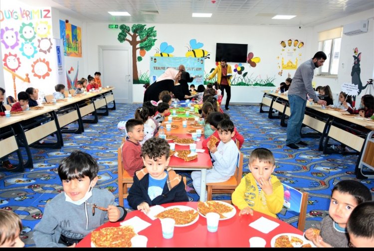 TUŞBA BELEDİYESİ ‘TEKNE ORUCU’ TUTAN ÇOCUKLARA EŞLİK ETTİ!