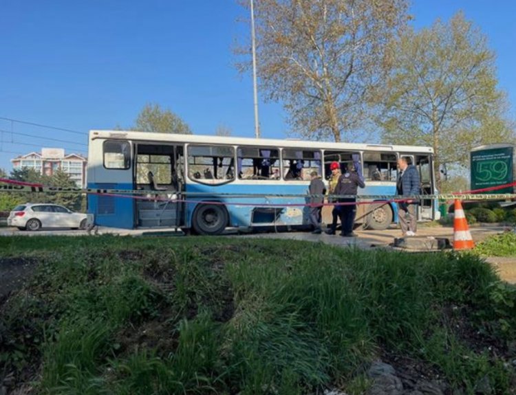 BURSA'DA İNFAZ KORUMA MEMURLARINI TAŞIYAN ARACA BOMBALI SALDIRI GERÇEKLEŞTİRİLDİ!