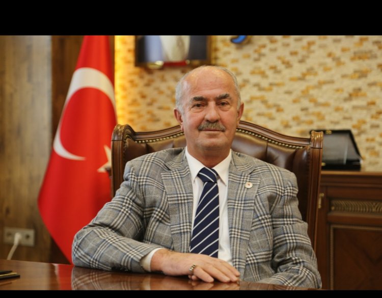 TUŞBA BELEDİYE BAŞKANI SALİH AKMAN’IN ‘23 NİSAN ULUSAL EGEMENLİK VE ÇOCUK BAYRAMI’ MESAJI