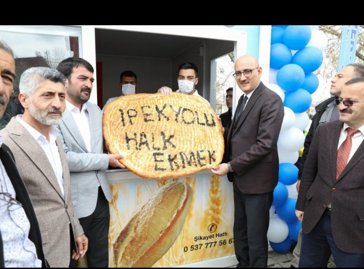 İPEKYOLU BELEDİYESİ'DE HALK EKMEĞİ SATIŞLARINA START VERDİ
