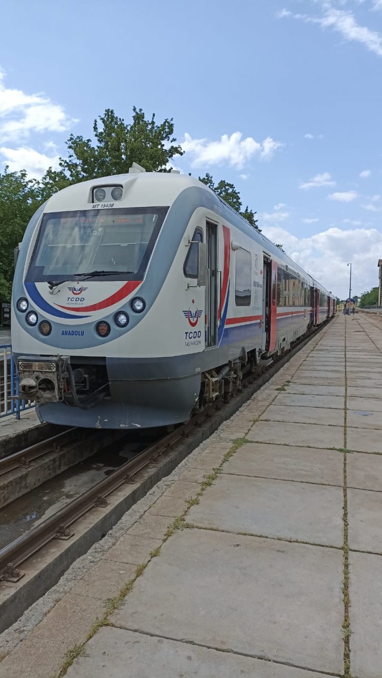 BATMAN-DİYARBAKIR ARASI TREN YOLCULUK DAHA RAHAT OLACAK!