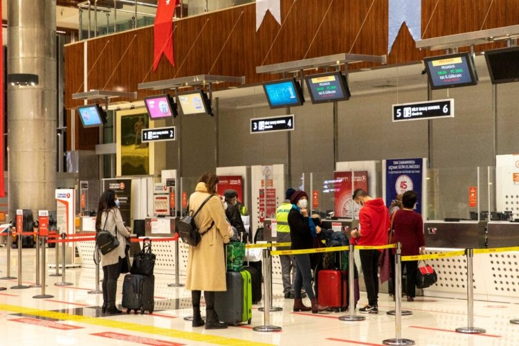 BAYRAM TATİLİNDE YAKLAŞIK 3 MİLYON İNSAN HAVA YOLU SEYAHATİNİ SEÇTİ!