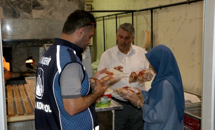 VAN BÜYÜKŞEHİR BELEDİYESİ LOKANTA VE RESTORAN DENETİMİNE ÇIKTI