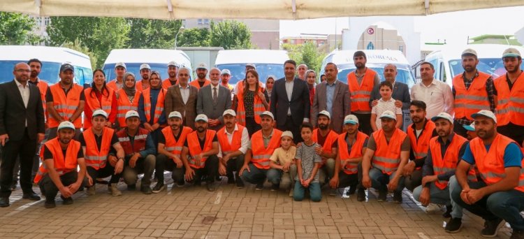 VAN BÜYÜKŞEHİR BELEDİYESİ VAN’DAKİ CAMİİLERİN TEMİZLİĞİNİ YAPACAK