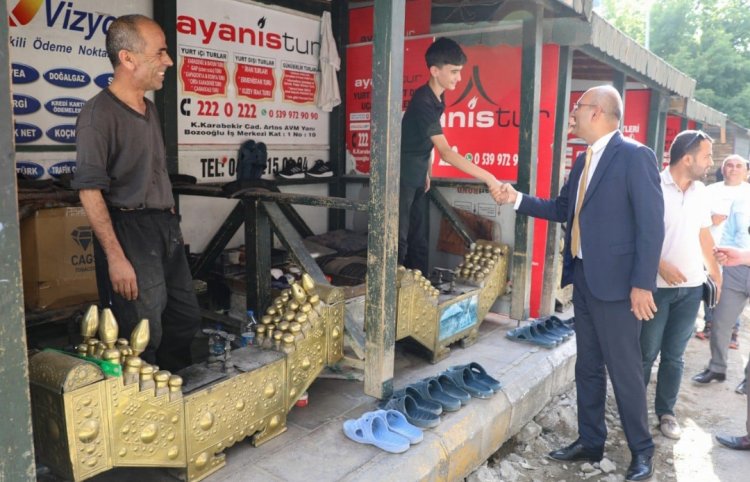 İPEKYOLU BELEDİYESİ ÇALIŞMALARA YAZIN SICAĞINDA BİLE HIZ VERDİ