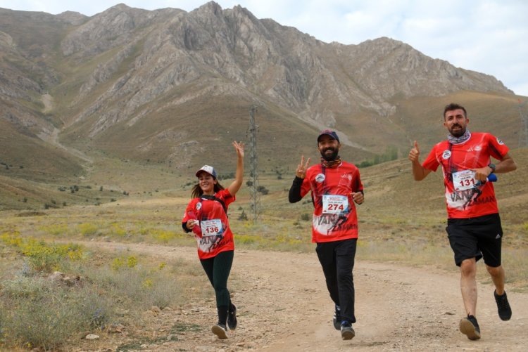TÜRKİYE’NİN İLK ULUSLARARASI ULTRA SKY TRAİL MARATONU VAN'DA START VERDİ!