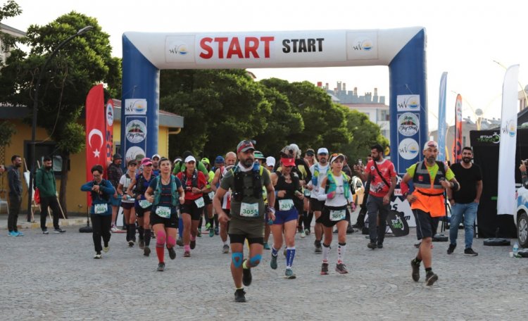 TÜRKİYE’NİN İLK ULUSLARARASI ULTRA SKY TRAİL MARATONU VAN'DA START VERDİ!