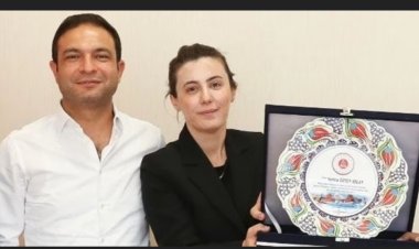 İPEKYOLU ESKİ KAYMAKAMI SİNAN ASLAN İHRAÇ EDİLDİ