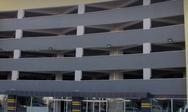 ÇOK KATLI OTOPARKIN AKIBETİ BELLİ OLDU:  GENÇLİK MERKEZİ!