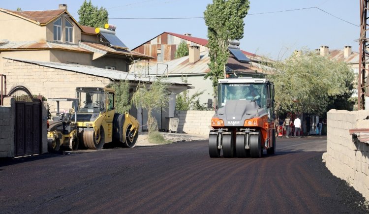 BÜYÜKŞEHİR BELEDİYESİ ŞİMDİDE DÜZYOL CADDESİNİ ASFALTLADI