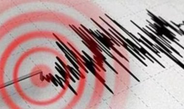 VAN'DA DEPREM MEYDANA GELDİ!