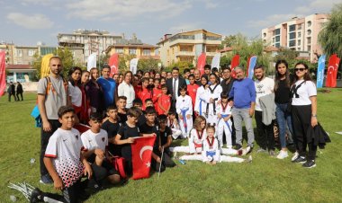 BÜYÜKŞEHİR BELEDİYESİ SPOR KULÜPLERİNE MİLYONLUK  DESTEK