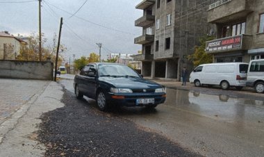 VAN'DA ÇÖZÜM BEKLEYEN SORUNLARDAN BİRİ DE YAĞMUR SULARININ OLUŞTURDUKLARI GÖLETLER!;