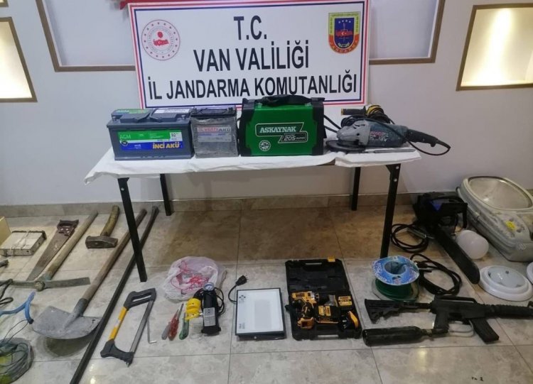 JENERATÖR ÇALAN HIRSIZLAR, HIRSIZLIK MALZEMELERİYLE TUTUKLANDI!