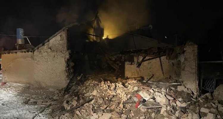 DEPREMDEN KAÇAN AİLE YANGINDA HAYATINI KAYBETTİ!