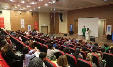 TUŞBA'DA DEPREMZEDELER İÇİN ETKİNLİK BİTMİYOR!