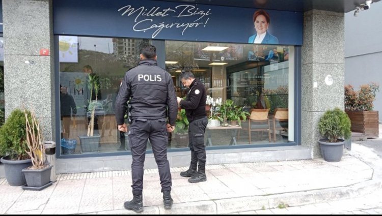 İYİ PARTİ İSTANBUL İL BAŞKANLIĞI'NA BİNASINA SİLAHLI SALDIRI DÜZENLENDİ