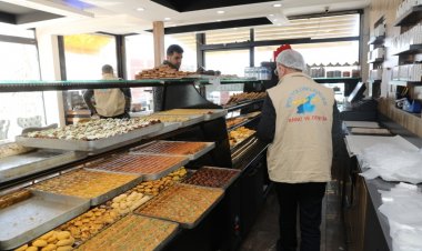 İPEKYOLU BELEDİYESİ GIDA HİJYEN DENETİMLERİNİ SÜRDÜRÜYOR!