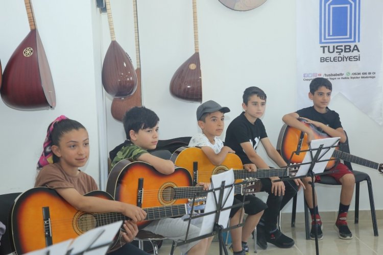 TUŞBA BELEDİYESİ'NDE YAZ KURS KAYITLARI İÇİN GEÇ KALMAYIN!