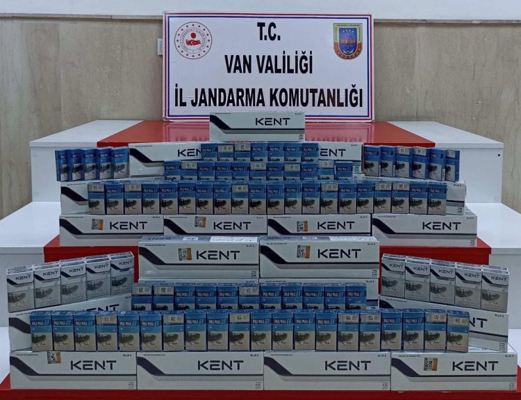 VAN'DA BİNLERCE PAKET SİGARA ELE GEÇİRİLDİ!