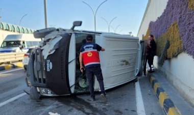 VAN'IN EDREMİT İLÇESİNDE KAZA: YARALILAR VAR!