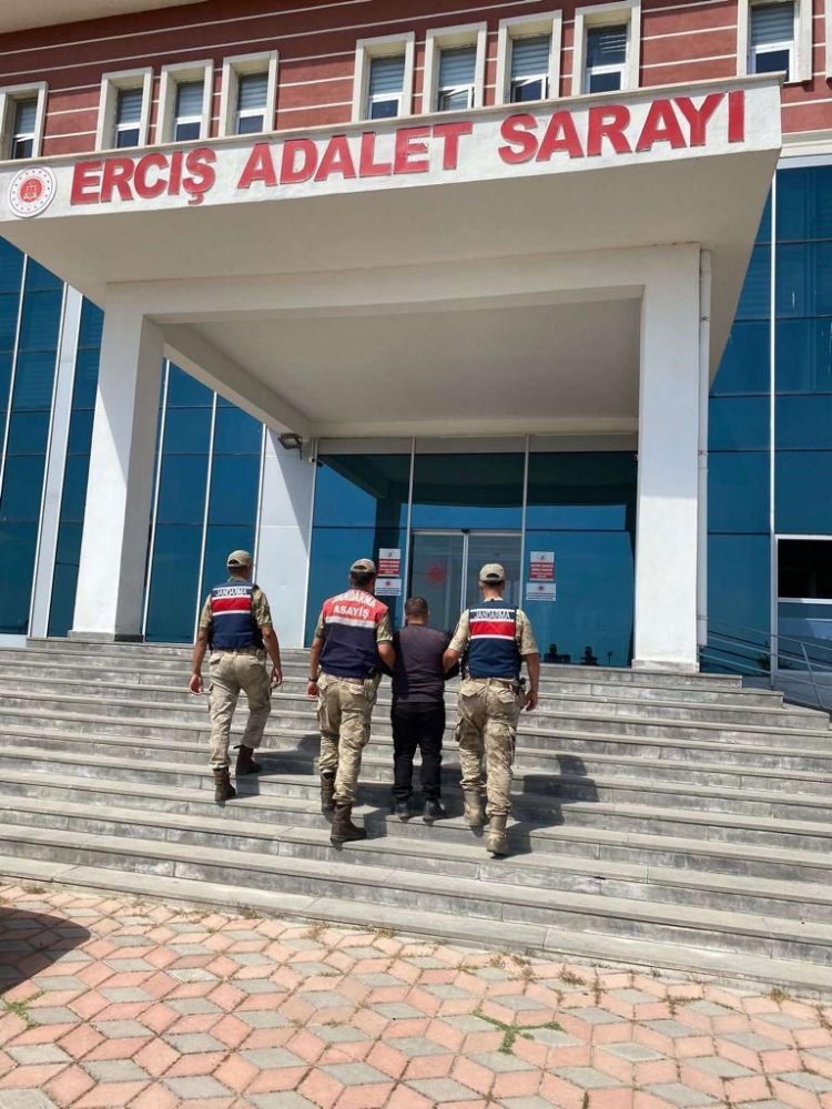 17 SUÇTAN CEZASI BULUNAN ŞAHIS ERCİŞ'TE YAKALANDI