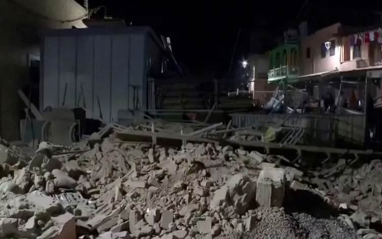 FAS'TA 7 BÜYÜKLÜĞÜNDE DEPREM: YÜZLERCE YARALI VE ÖLÜ VAR!