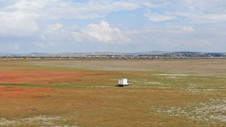 İSTANBUL'DA BARAJLAR ADETA ÇÖLLEŞTİ!