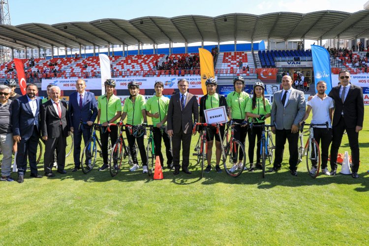 SPOR VAN PROJESİ ETKİNLİKLERLE AÇILDI!