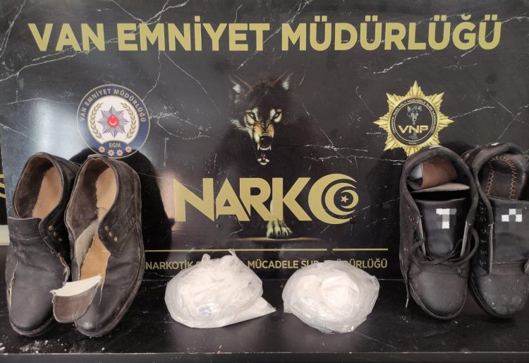 VAN'DA TORBACILARA GÖZ AÇTIRILMIYOR: 20 KİŞİ YAKALANDI!