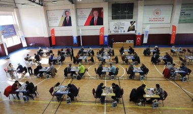 TUŞBA BELEDİYESİ SATRANÇ TURNUVASININ 2'NCİSİNİ DÜZENLEDİ