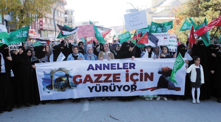 VAN'DA ANNELER GAZZE İÇİN YÜRÜDÜ!
