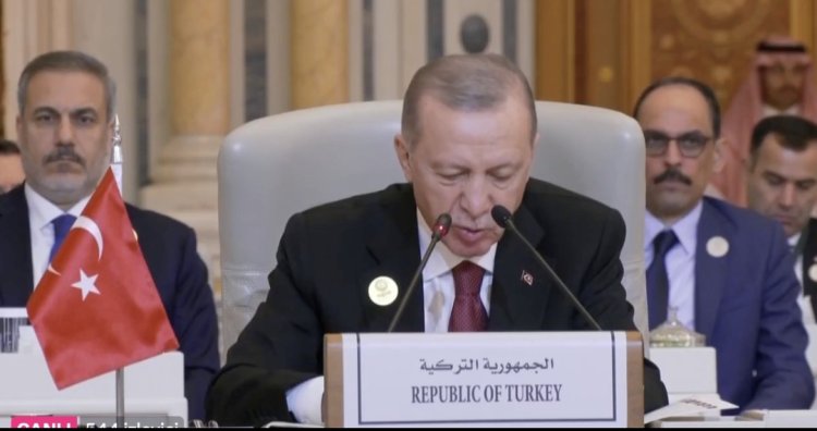 CUMHURBAŞKANI ERDOĞAN: KUDÜS BİZİM KIRMIZI ÇİZGİMİZDİR!