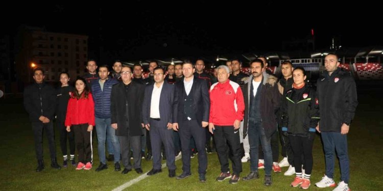VAN'DA, HAKEMLER MAÇA ÇIKMAMA KARARI ALDI!