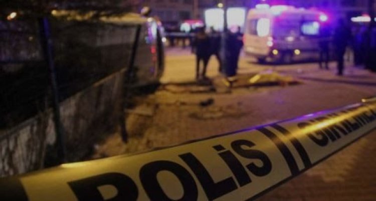 BAŞKALE'DE DEHŞET: ÖNCE EŞİNİ SONRA KENDİSİNİ VURDU! 