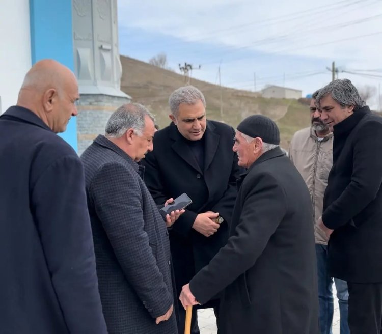 BAŞKAN OFLAS ÇOK KARARLI: TUŞBA'NIN MAHALLELERİNİ KARIŞ KARIŞ DOLAŞIYOR! 