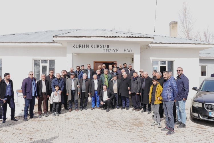 BAŞKAN OFLAS ÇOK KARARLI: TUŞBA'NIN MAHALLELERİNİ KARIŞ KARIŞ DOLAŞIYOR! 